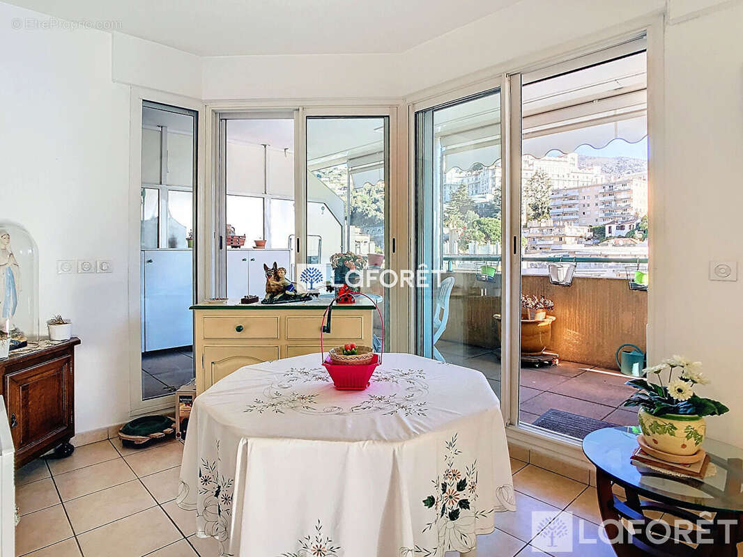 Appartement à MENTON
