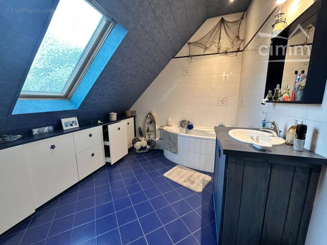 Maison à CONGIS-SUR-THEROUANNE