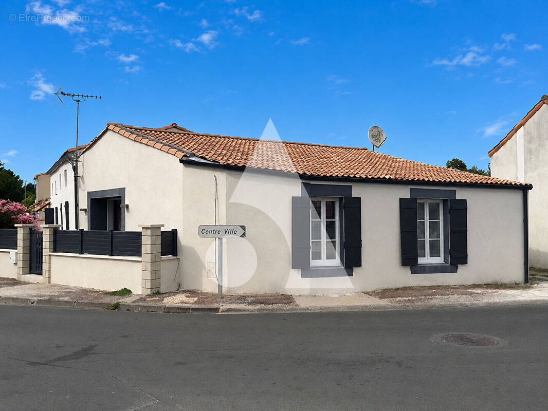 Maison à LA TREMBLADE