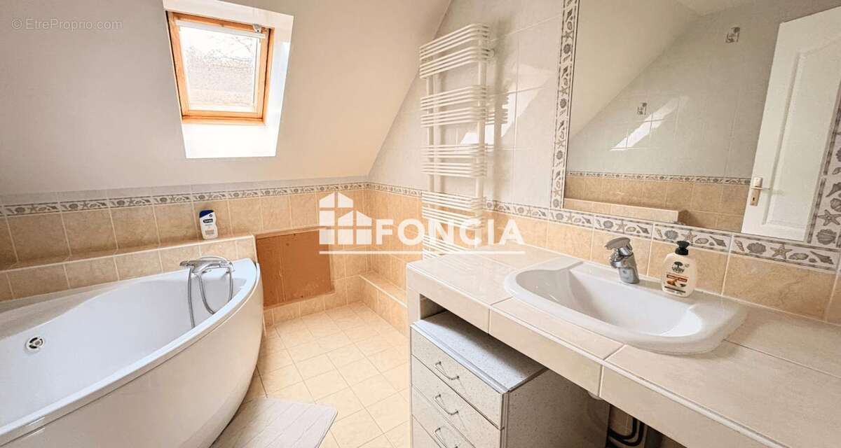 Maison à BOUTIGNY-SUR-ESSONNE