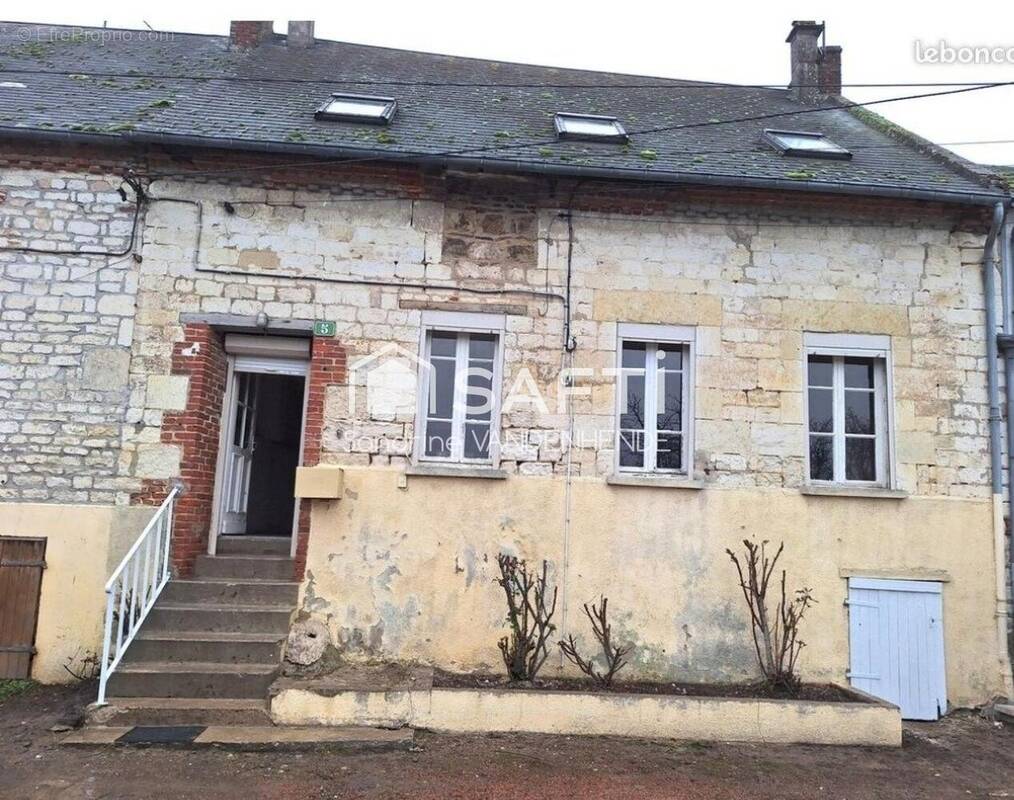Photo 1 - Maison à CHAOURSE