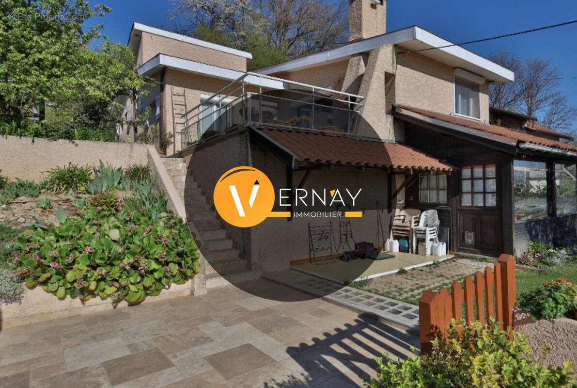 Maison à SAINT-JUST-CHALEYSSIN