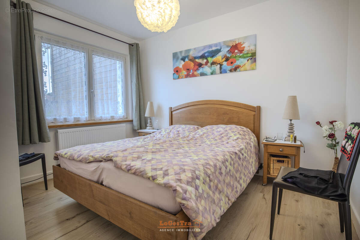 Maison à CONTREXEVILLE