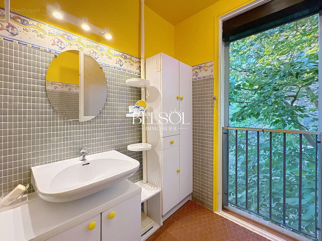 Appartement à SAINT-CYPRIEN