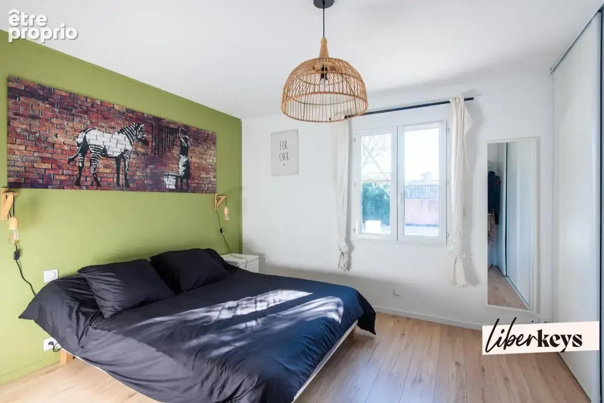  Maison familiale type 5 de plain-pied avec piscine - photo 3
