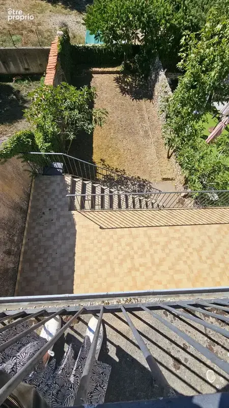 Maison - garage - jardin - centre ville - photo 10