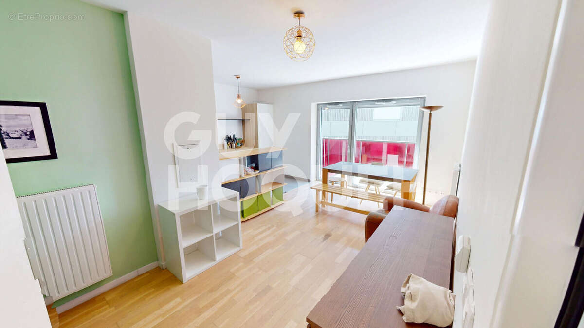 Appartement à IVRY-SUR-SEINE