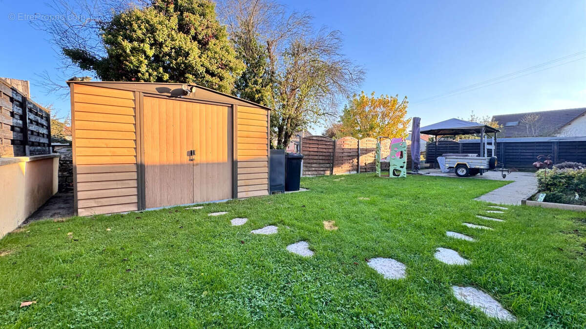 Maison à BLAINVILLE-SUR-L&#039;EAU