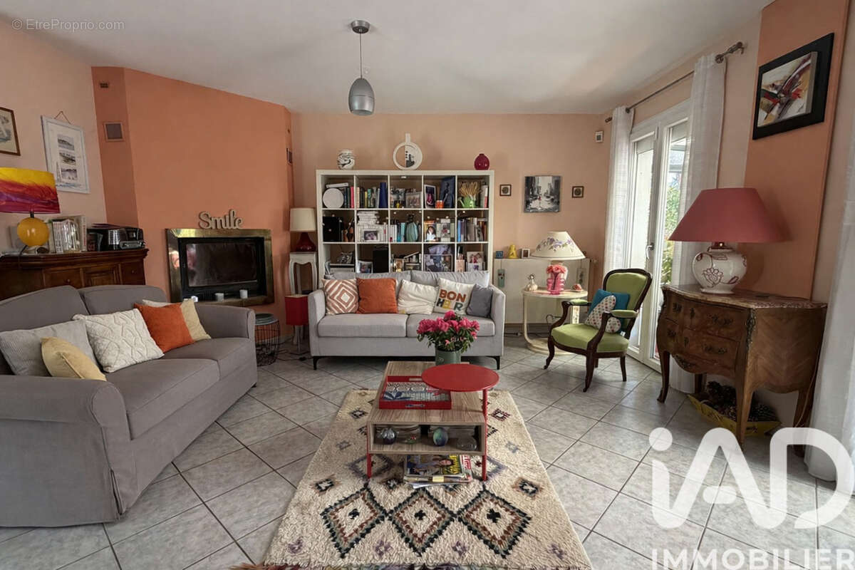 Photo 4 - Maison à MEYZIEU