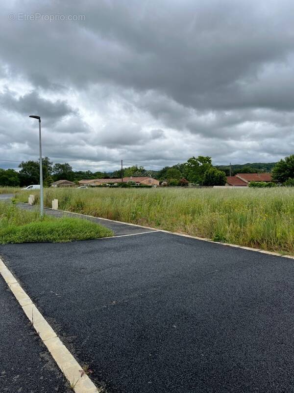 Terrain à BRIATEXTE