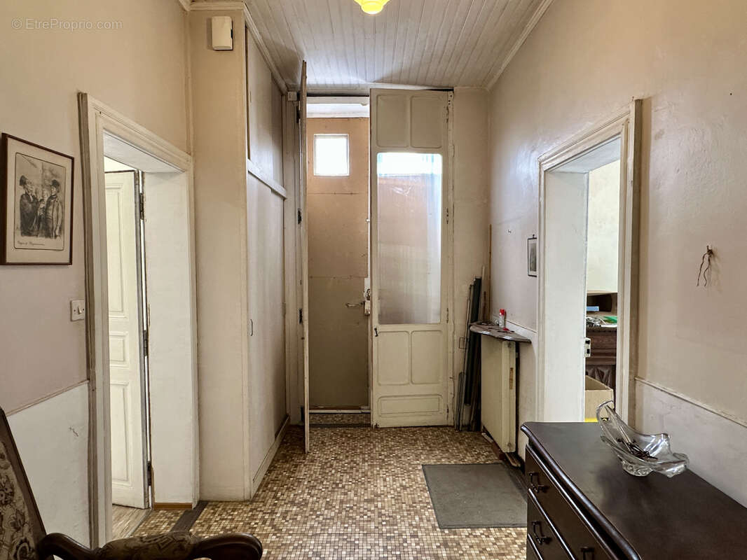 Maison à BLAYE-LES-MINES