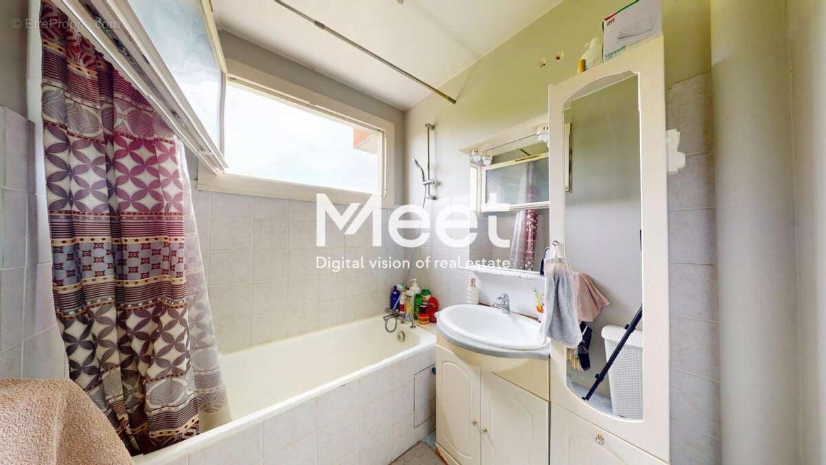 Appartement - 61,67m2 - 2 chambres - balcon - parking - photo 8