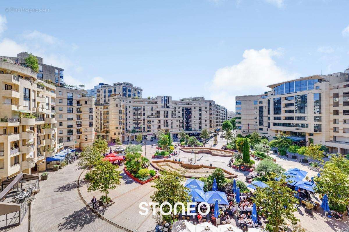 Appartement à LEVALLOIS-PERRET