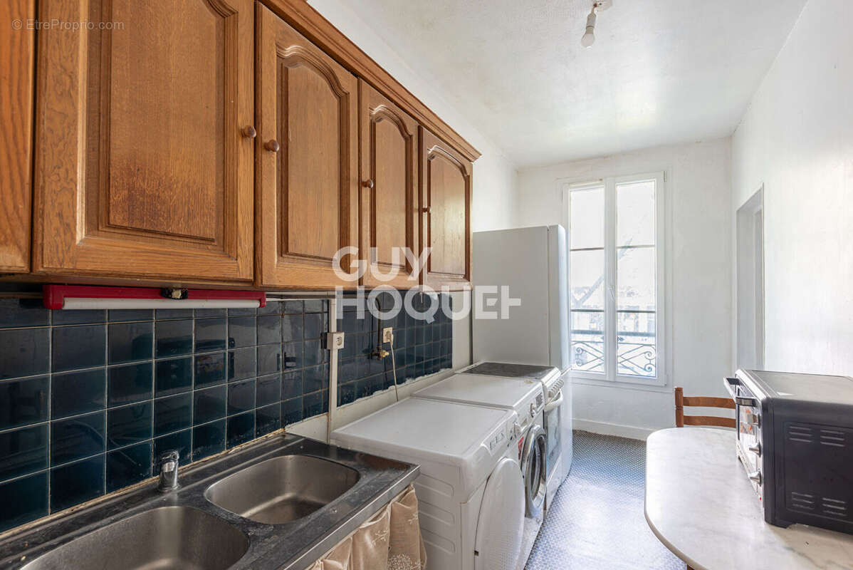 Appartement à PARIS-12E