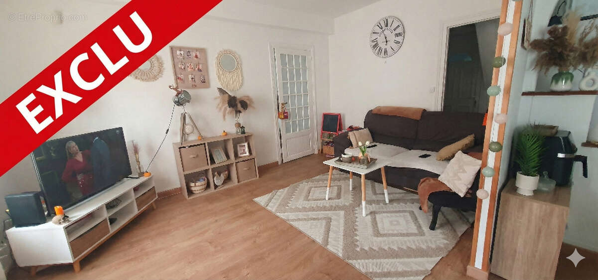 Appartement à CHATEAUNEUF-EN-THYMERAIS