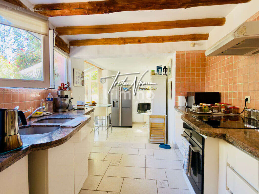 Maison d'exception - 212 m2 en 4 faces - Saint Cyprien Le Golf - photo 12