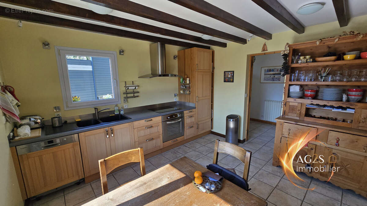 Maison à LA TERRASSE