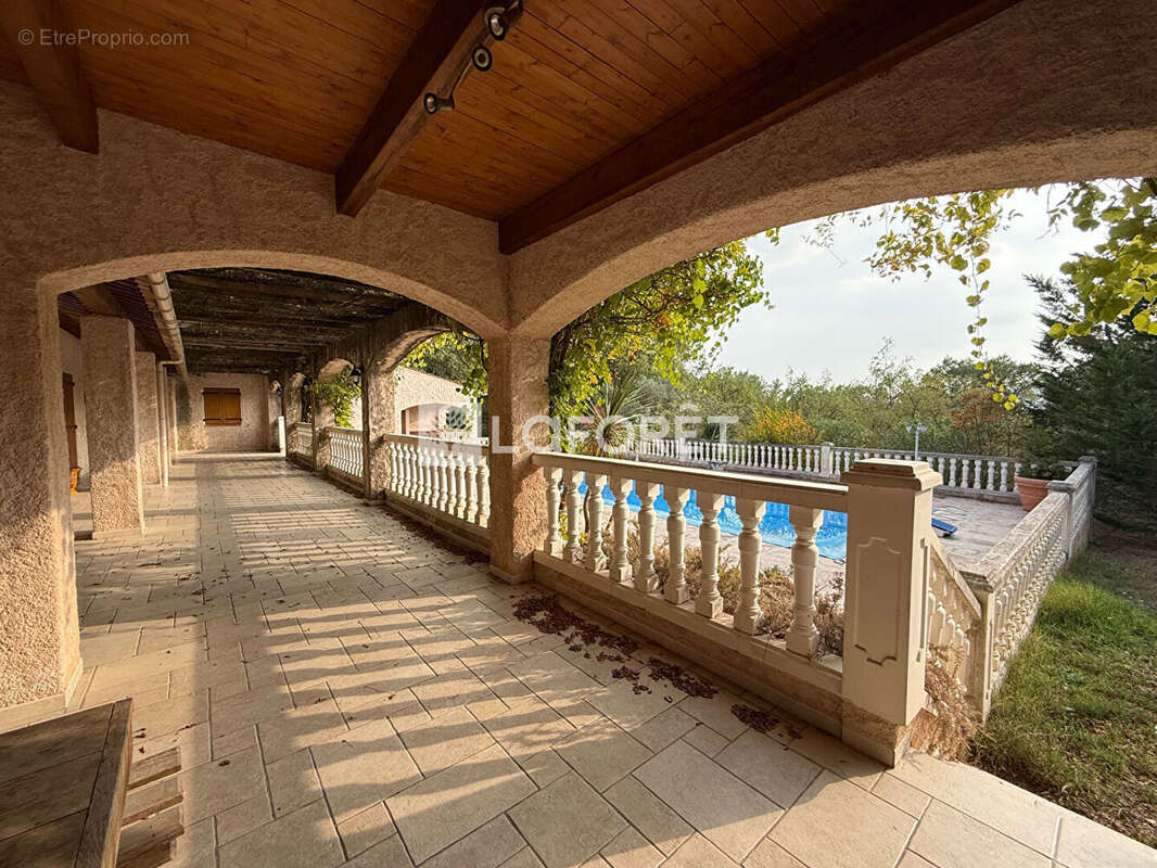 Maison à SAINT-PAUL-EN-FORET