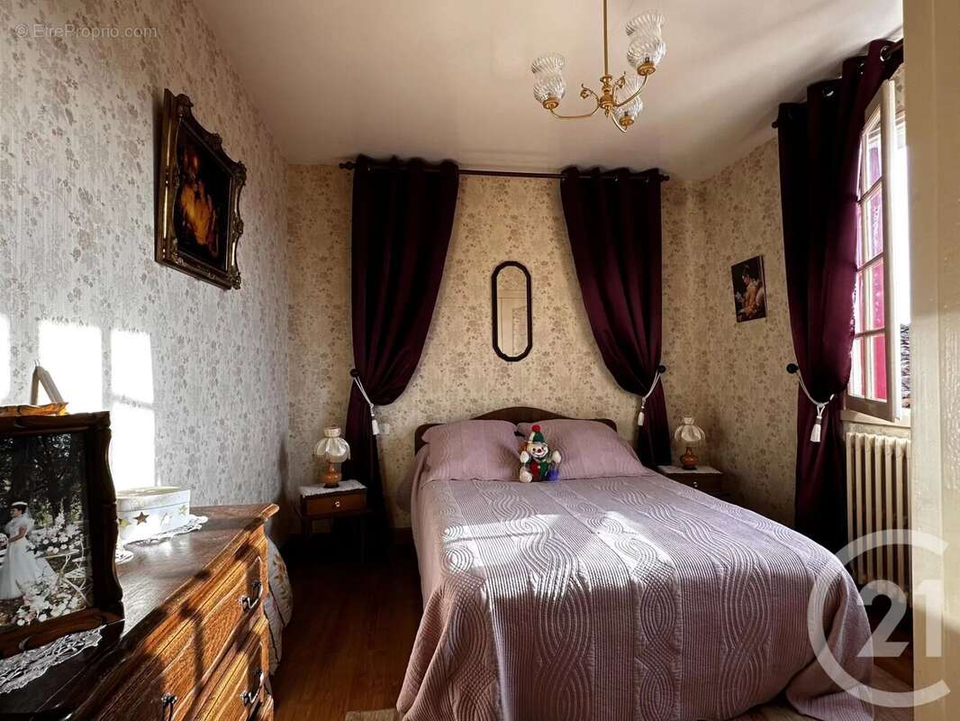 Maison à COUTURE-D&#039;ARGENSON