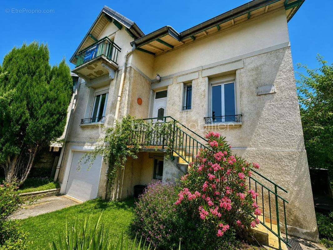 Maison à AIX-LES-BAINS