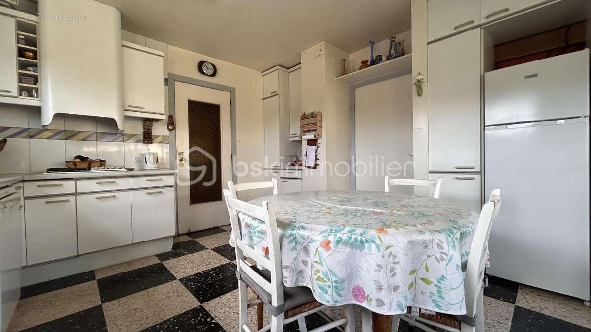 Maison à ECHIROLLES