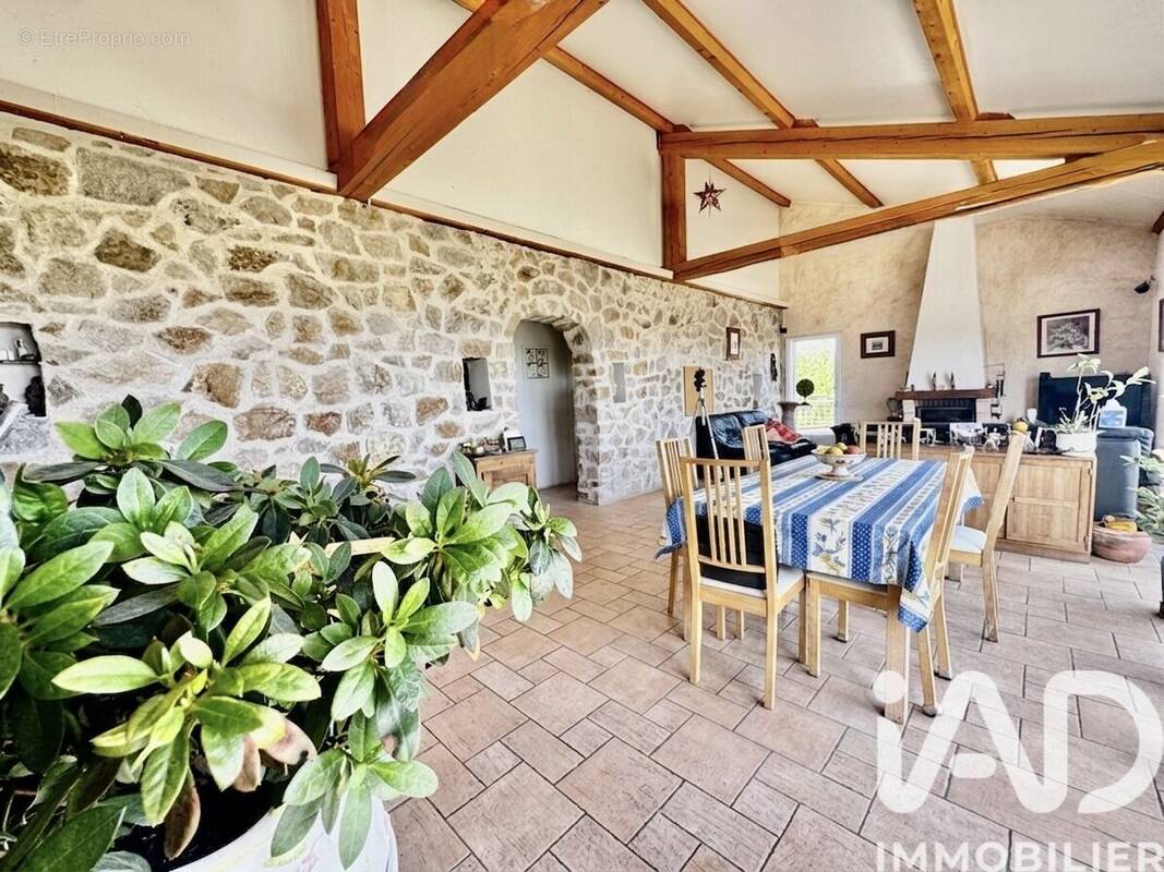 Photo 1 - Maison à AUREC-SUR-LOIRE