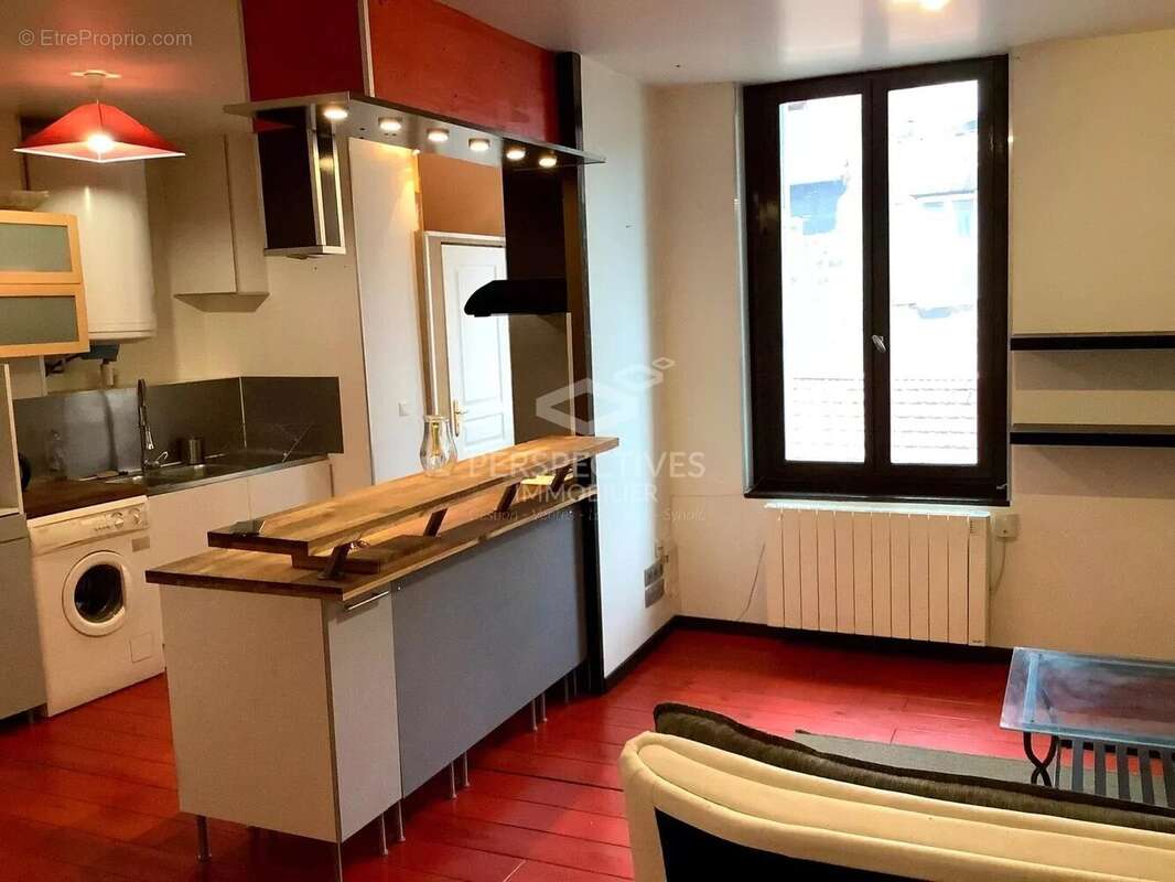 Appartement à SAINT-ETIENNE