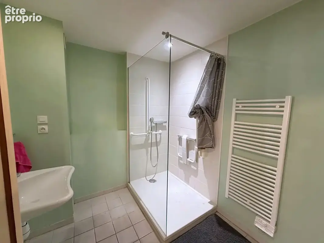 Appartement 2 pièces à rafraichir - photo 2