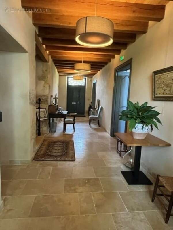 Dpt  (32) : ELEGANT CHATEAU XIX, sans travaux, bases médievales avec douves, piscine, sur 9100m2 jardin clos - photo 27