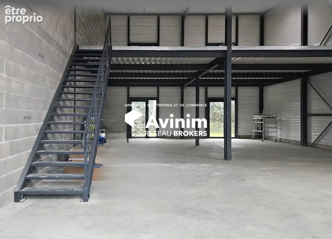 Commerce 225 m² à vendre à Trevoux (01600) - photo 4