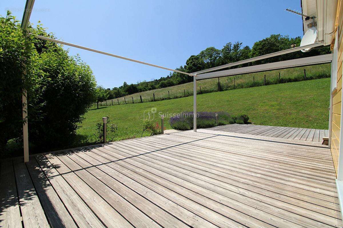 Maison à CHAMPAGNOLE