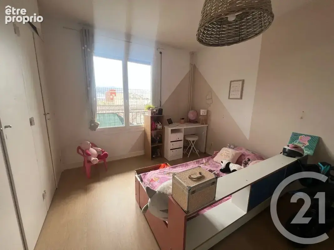 Appartement 4 pièces 88 m² à vendre à Aurillac (15000) - photo 6