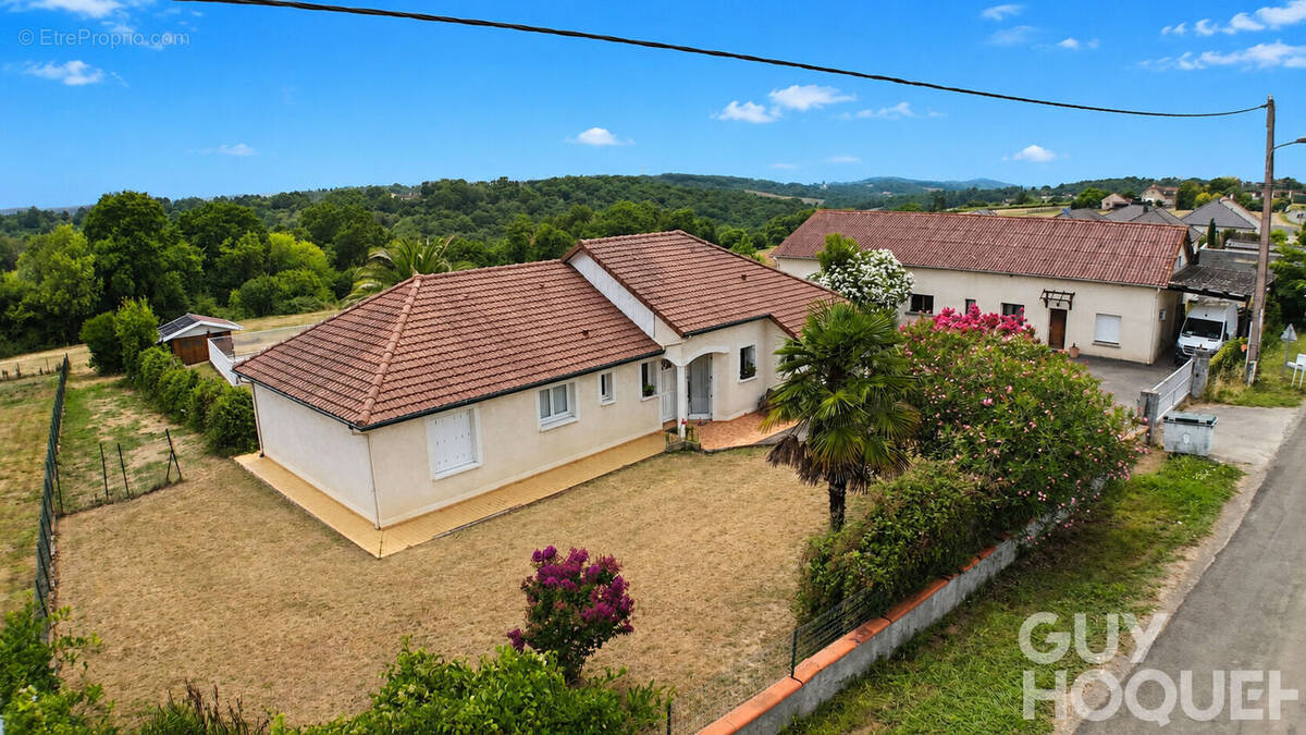 Maison à CASTEIDE-CAMI
