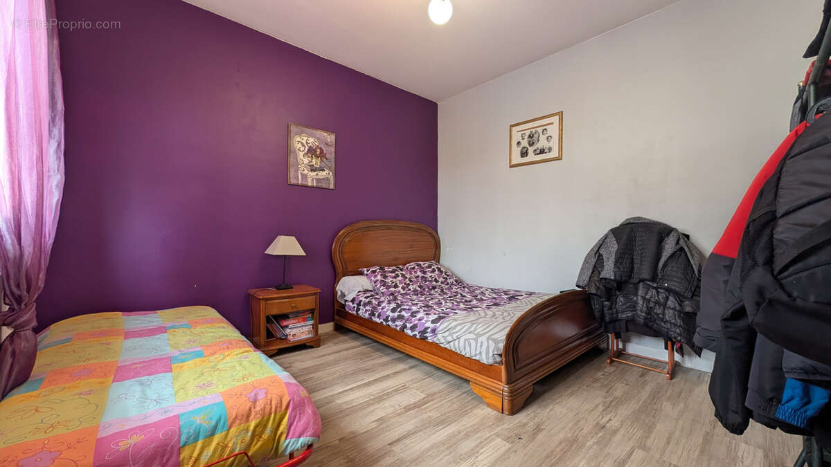 Maison à LA COURONNE