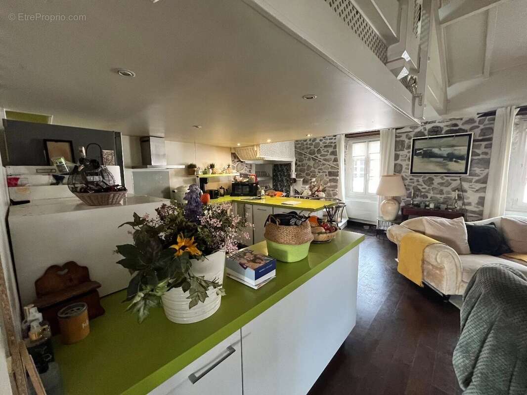 Appartement à URRUGNE