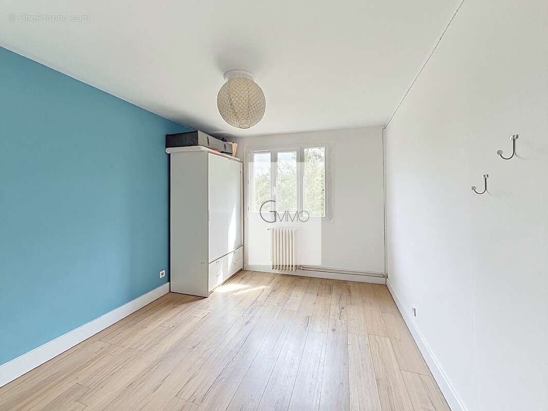 Appartement à L'HAY-LES-ROSES