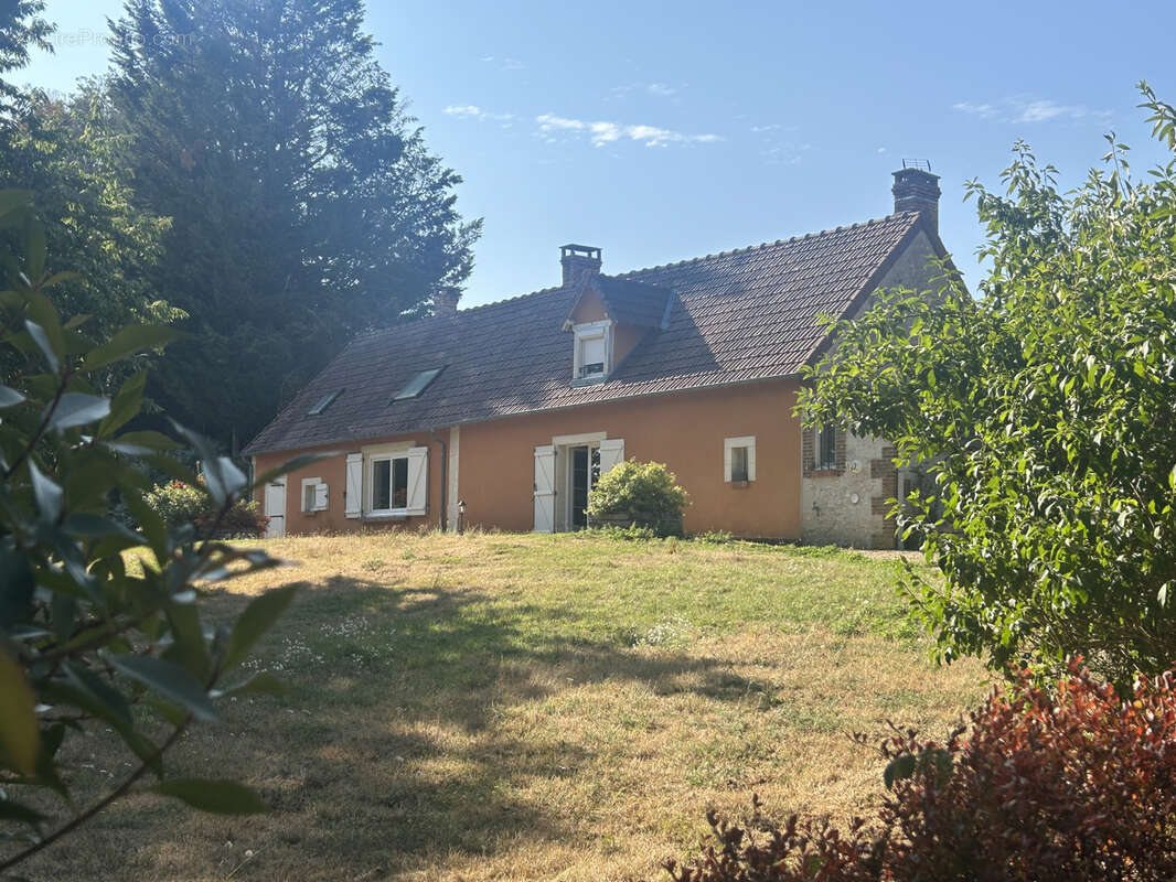 Propriété 4,32 ha : maison ancienne rénovée, remises, parc arboré, pré - photo 25