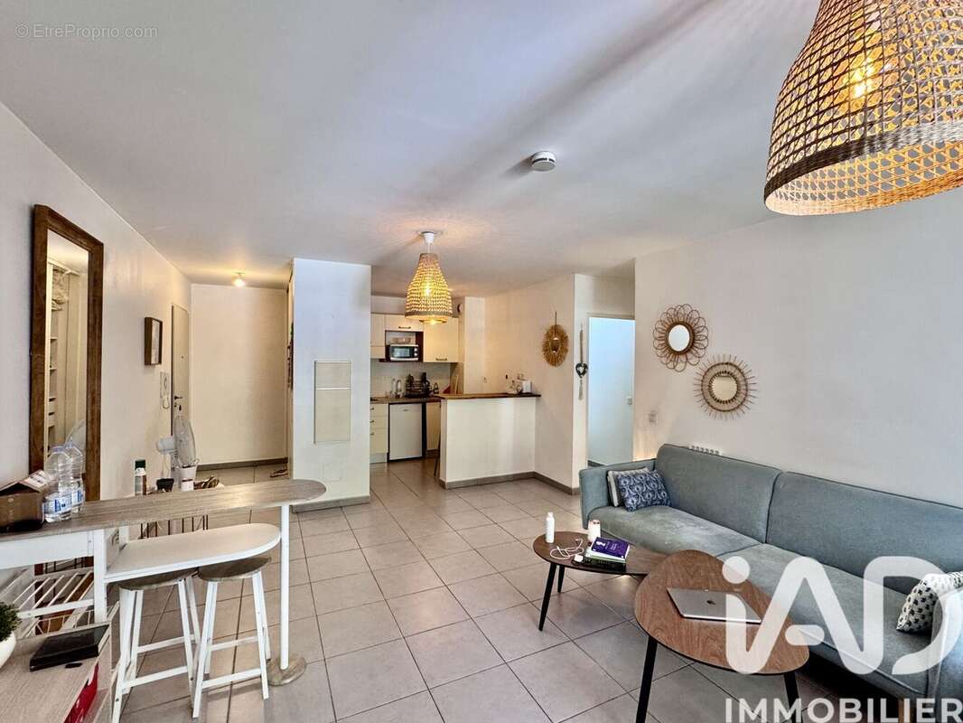 Photo 3 - Appartement à SAINT-DENIS