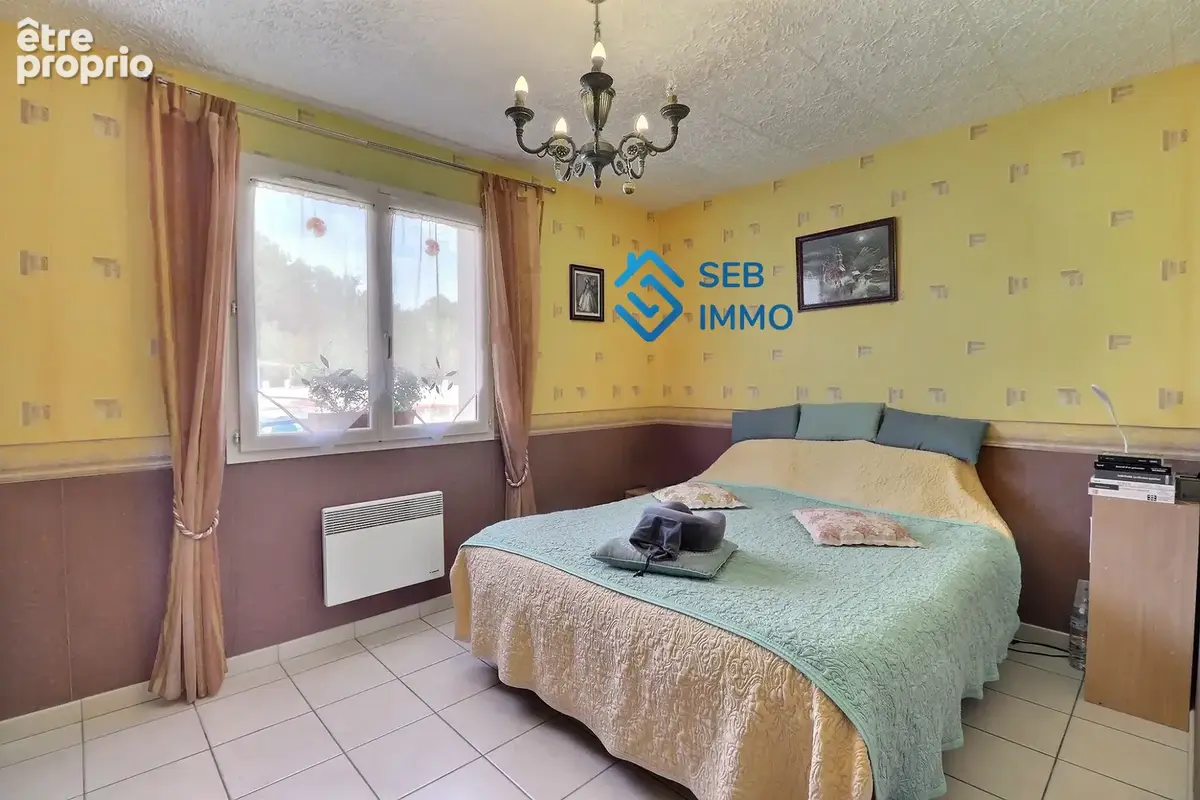 Maison 125 m2   Viager occupé deux têtes avec quatre chambres, piscine et véranda ensolei - photo 6