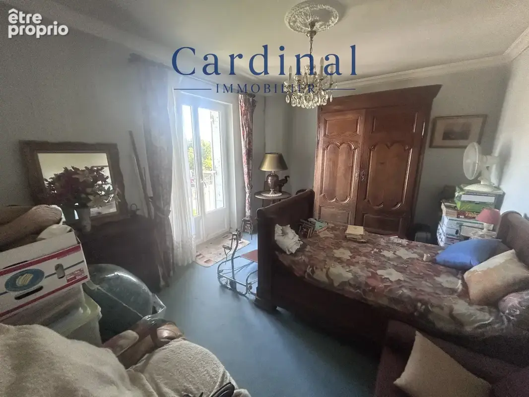 Maison bourgeoise de 150m2, Parc 865 m2, garage 60 m2 Plein centre RIBERAC - photo 11