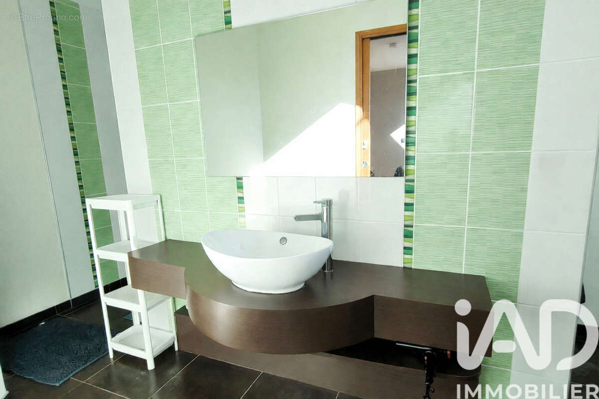 Photo 9 - Maison à EQUEURDREVILLE-HAINNEVILLE