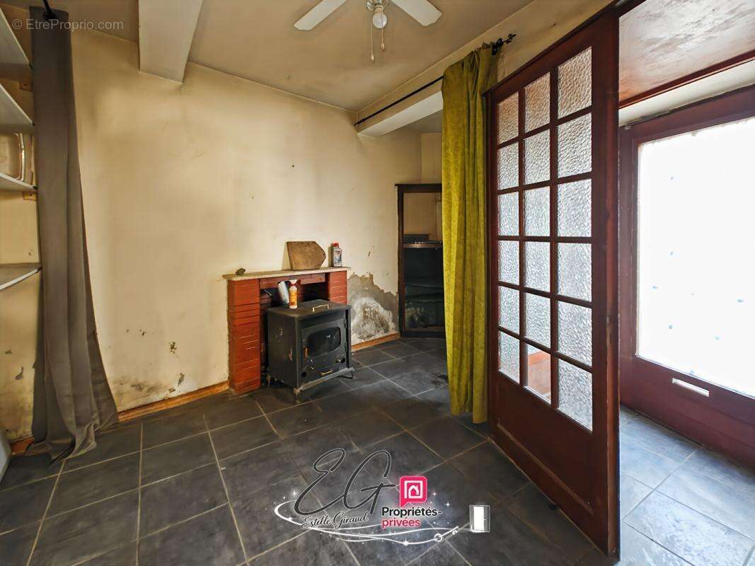 Maison à CAUNES-MINERVOIS