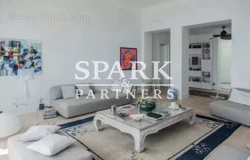 Appartement à CAP-D'AIL