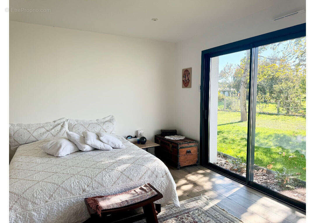 Maison à SAINT-BARTHELEMY-D&#039;ANJOU