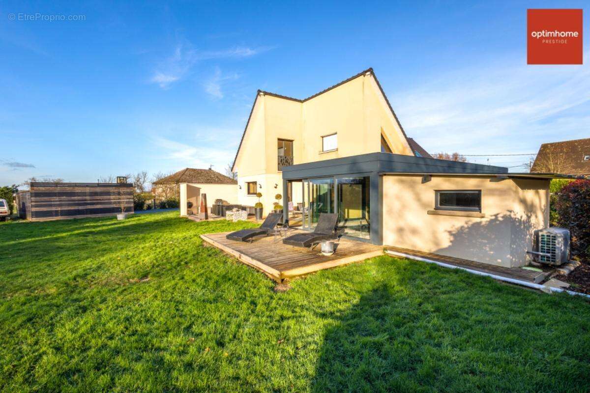 Magnifique maison contemporaine de 300 m² avec piscine intérieure et 5 chambres - photo 21