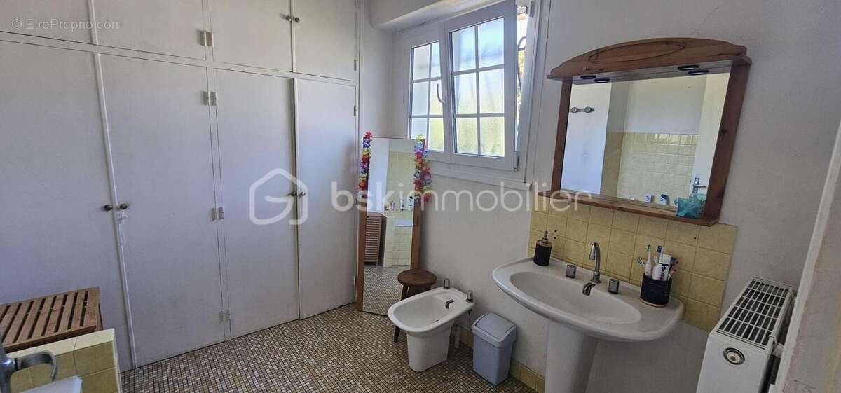 Maison à FLEURY-SUR-ORNE