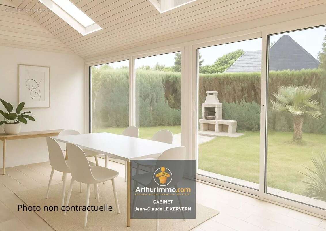 Maison à SAINT-CARREUC