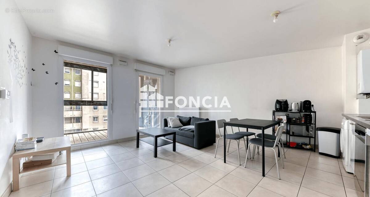 Appartement à VILLEURBANNE