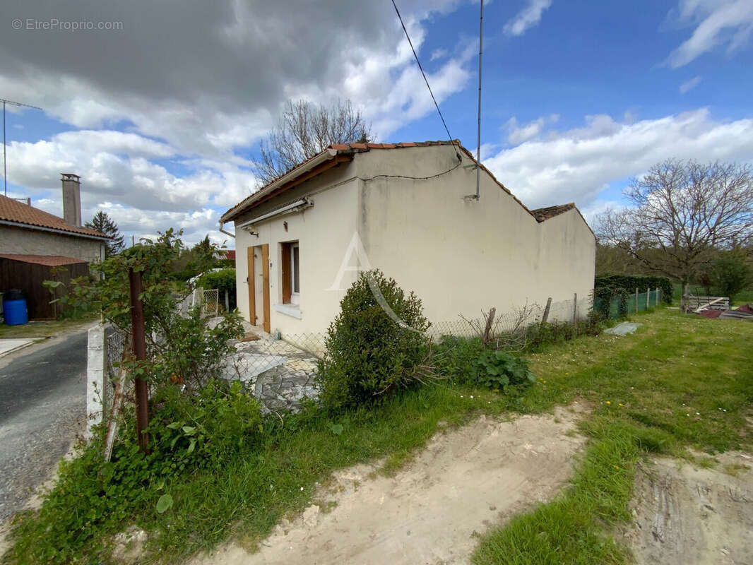 Maison Jonzac 3 pièce(s) 62 m2 - photo 14