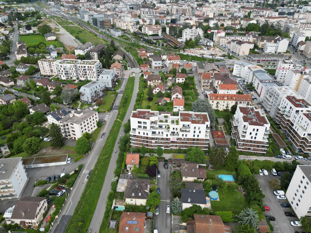 Appartement à AMBILLY